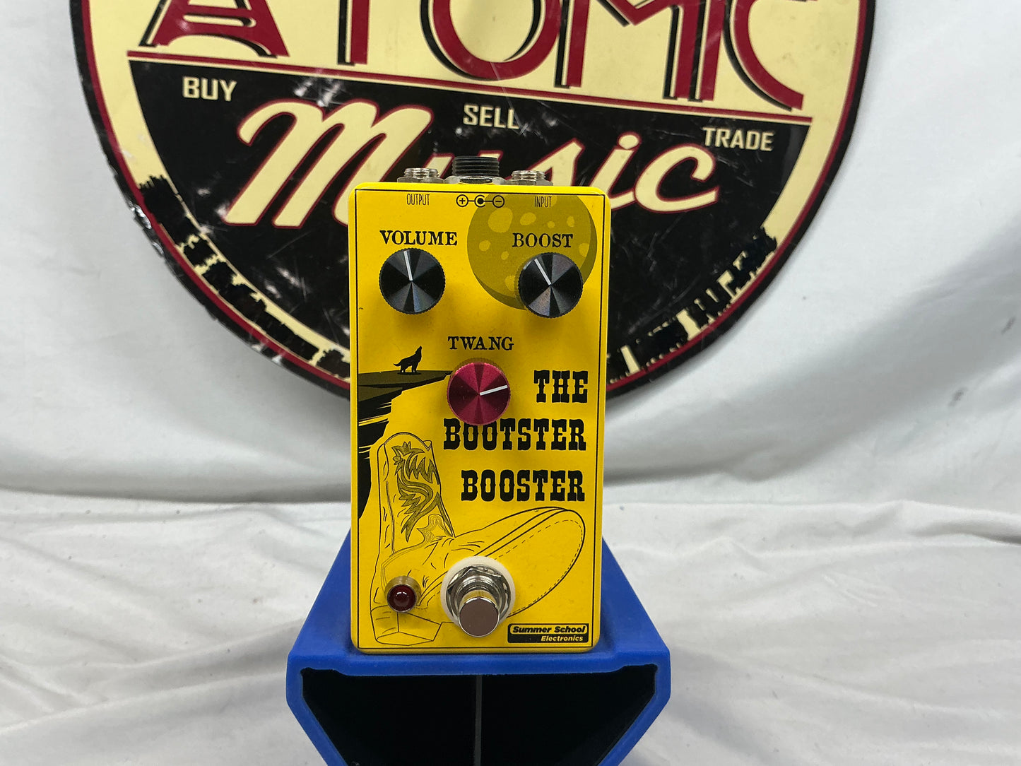 Summer School Electronics The Bootster Booster Boost Pedal with Box