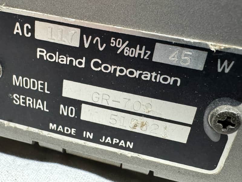 Roland GR-700 Guitar Synthesizer Module with Case - Image 21