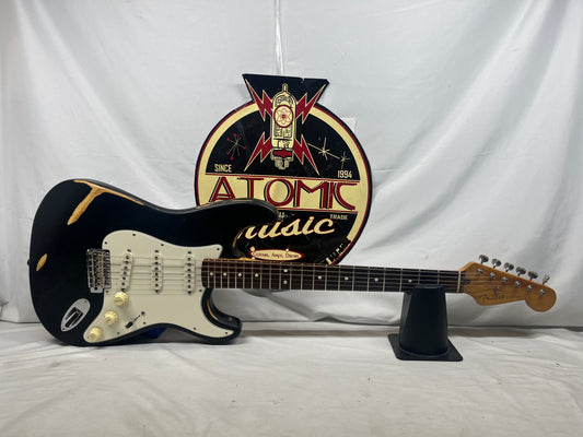 Fender Stratocaster Strat Electric Guitar MIM - Made in Mexico - Home-Distressed
