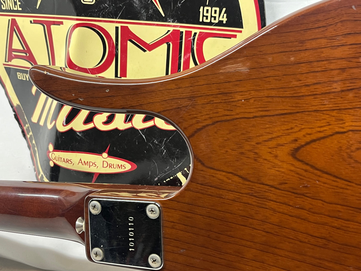 Hondo HP-1081 Longhorn Electric Guitarlin