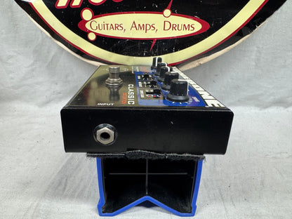 Radial Engineering ToneBone Series Classic Distortion Pedal with Power Supply