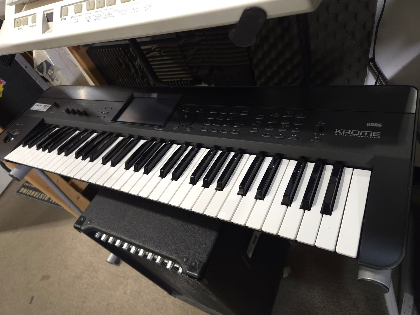 Korg KROME 61-Key Synthesizer Workstation 2010s - Local Pickup Only