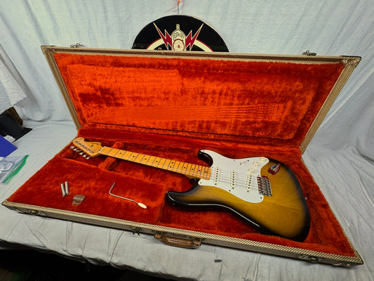Fender USA '57 1957 Reissue Fullerton Stratocaster Guitar with Case 1983