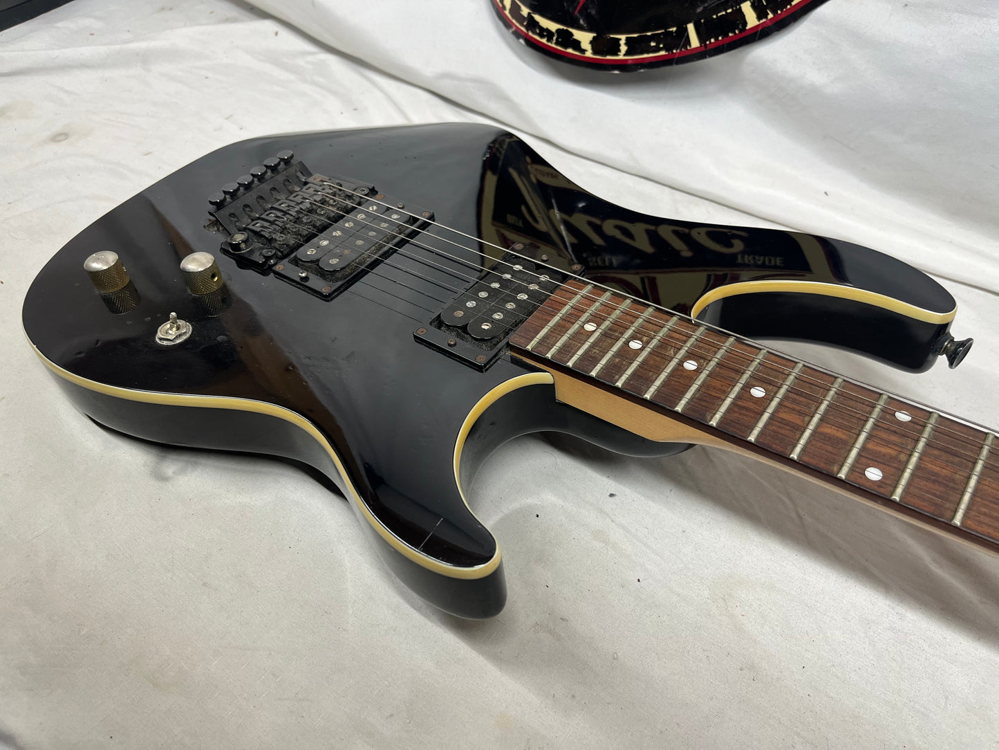 Peavey Predator Plus EXP Doublecut Electric Guitar