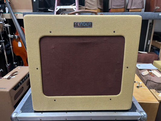 Fender 1952 Bassman Guitar Amp (Re-Tweed) - Local Pickup Only!