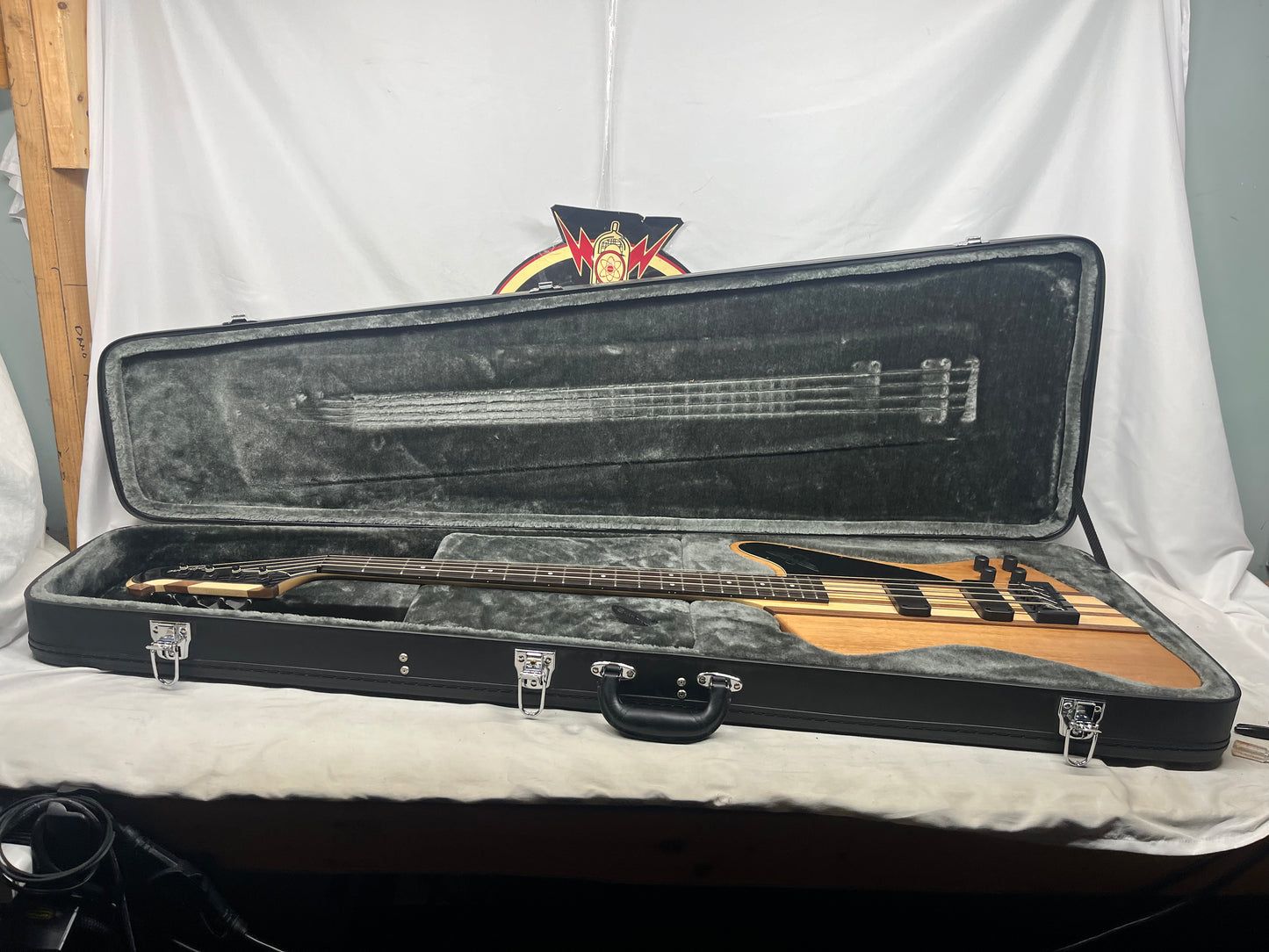 Epiphone T-Bird Pro 4-String Electric Bass with Case