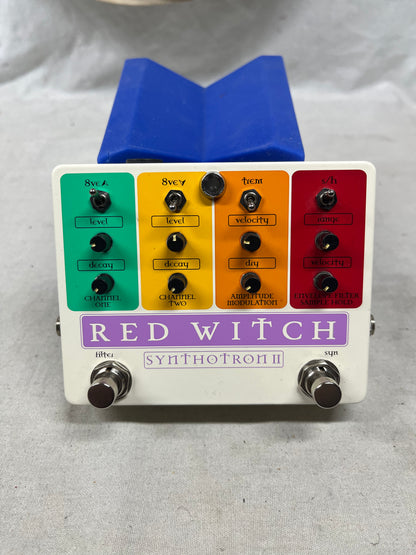 Red Witch Synthotron II 2 Synthesizer Pedal with Box