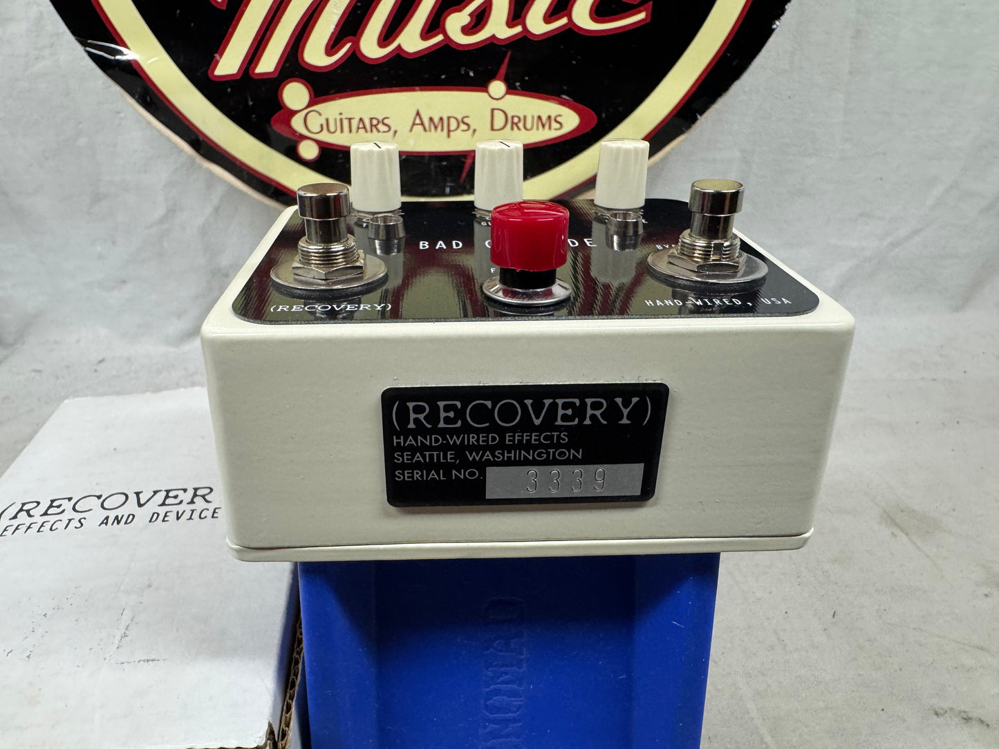 Recovery Effects Bad Comrade v3 Glitch Pitch Slice and Dice Bit Crusher Pedal with Box