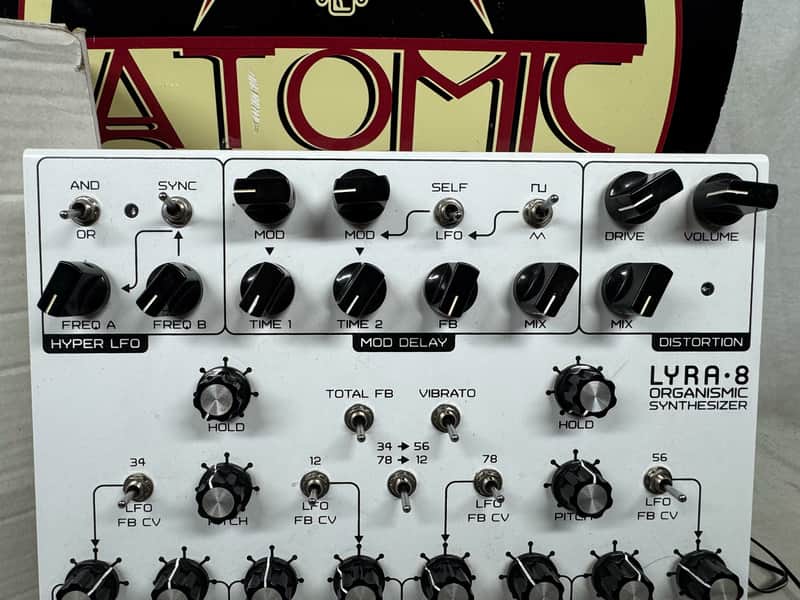 SOMA Lyra-8 Organismic Synthesizer with Power Supply + Box - Image 4