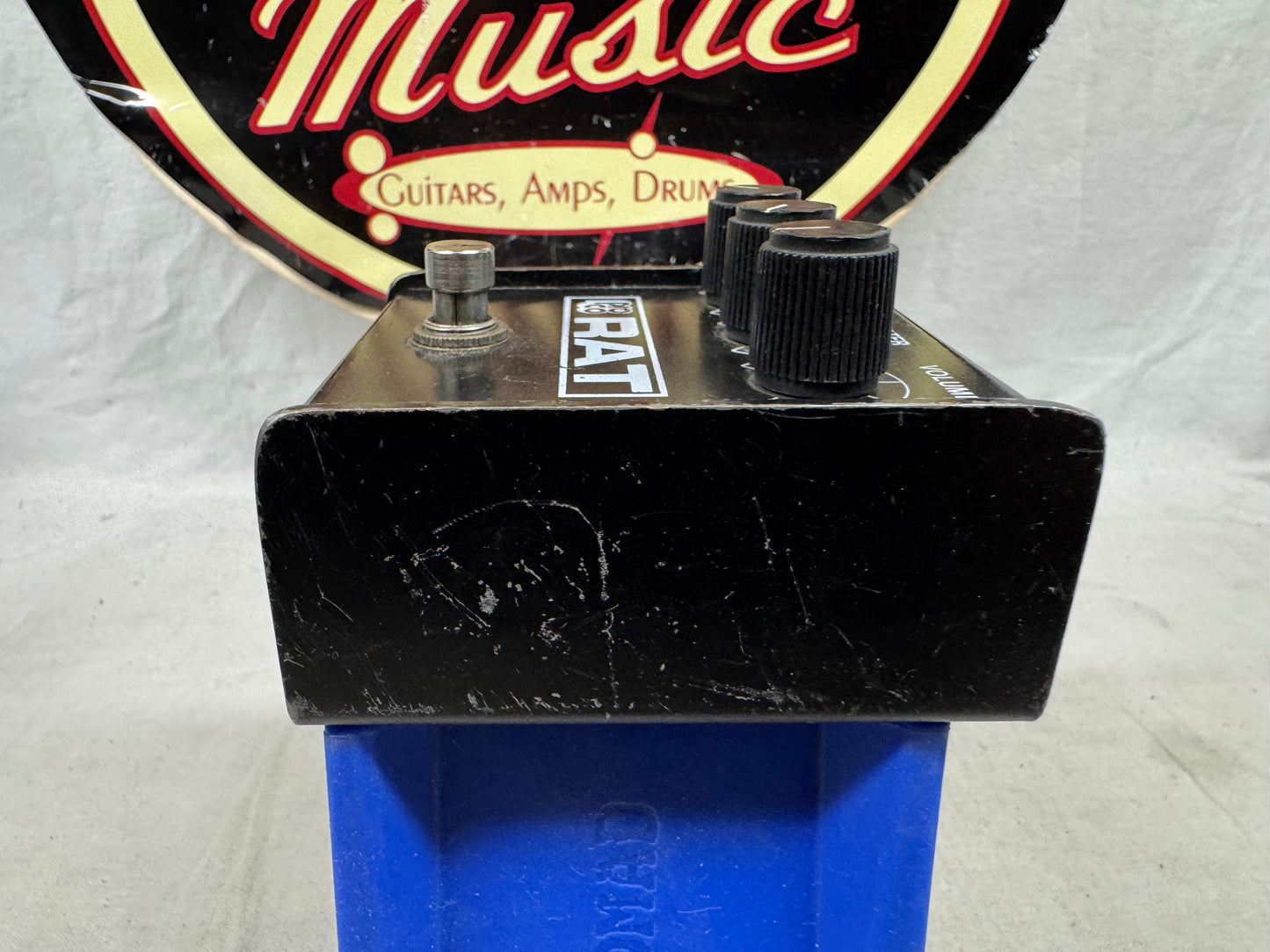 ProCo Rat v3-C version 3-C "No Brackets" Distortion Pedal with LM308 pot codes date to 1987 - *missing rubber feet