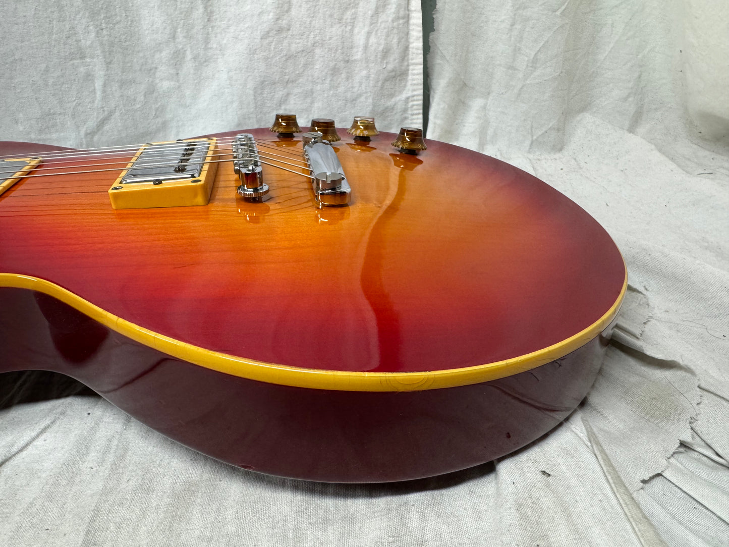 Greco EG-700 eg700 Singlecut Guitar