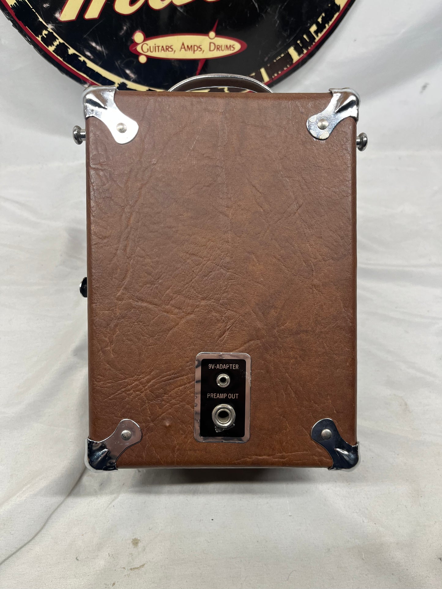 Pignose 7-100(R) Portable Guitar Amp with Power Supply