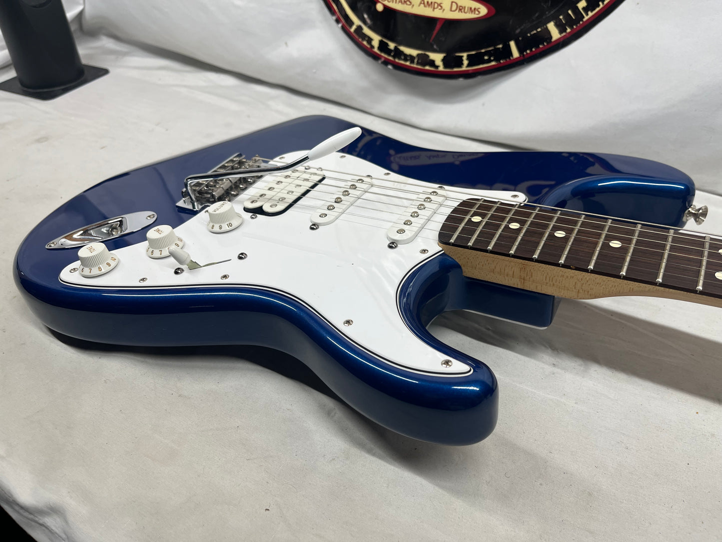 Fender Standard Stratocaster strat HSS Electric Guitar MIM - Made in Mexico- Electron Blue