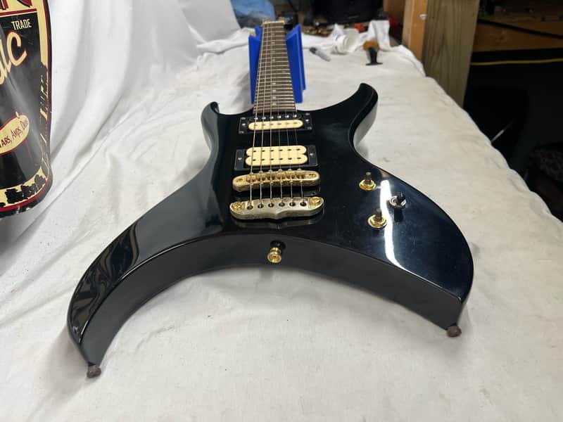 Aria Pro II Urchin Mini HH Short Scale Electric Guitar - Image 18