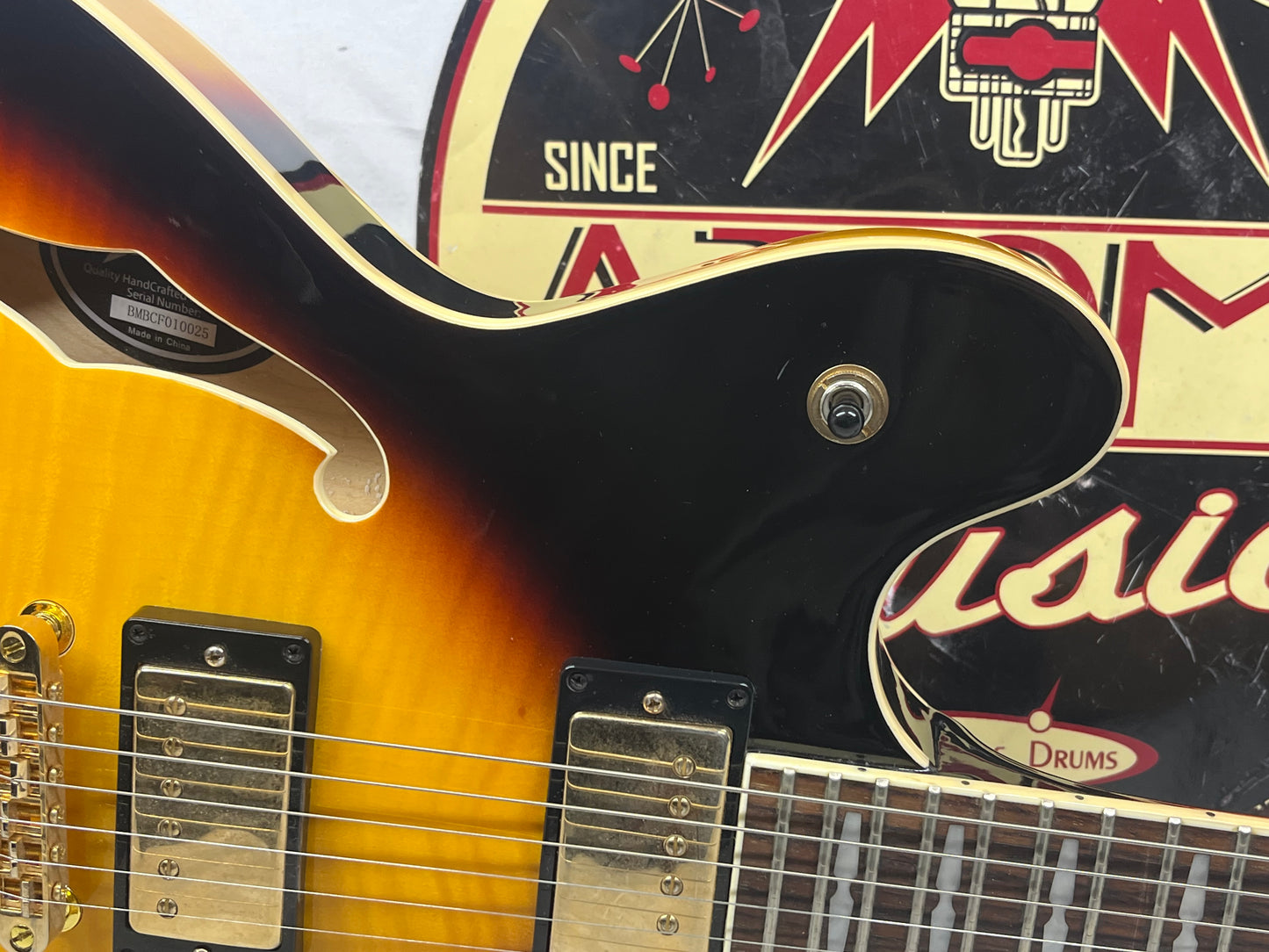 Peavey JF-1 Semi-Hollow Body Electric Guitar