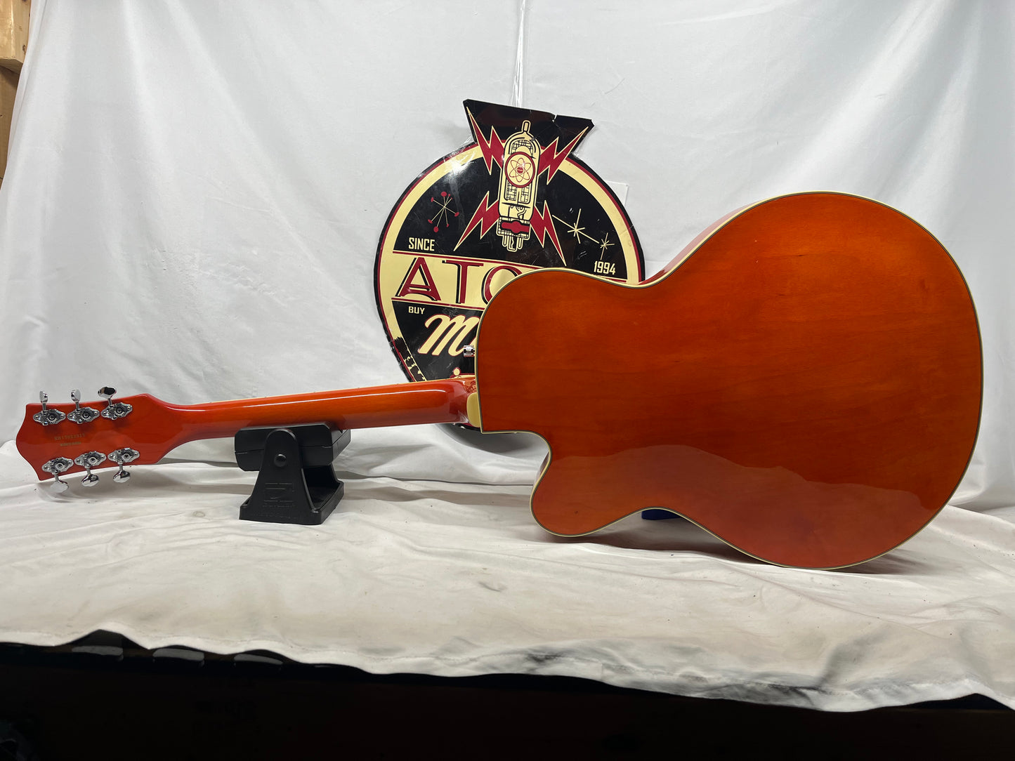 Gretsch G5420T Singlecut Hollow Body Electric Guitar