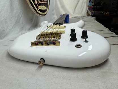 Alembic Elan 4-string Bass with Case - White (likely re-fin'd)