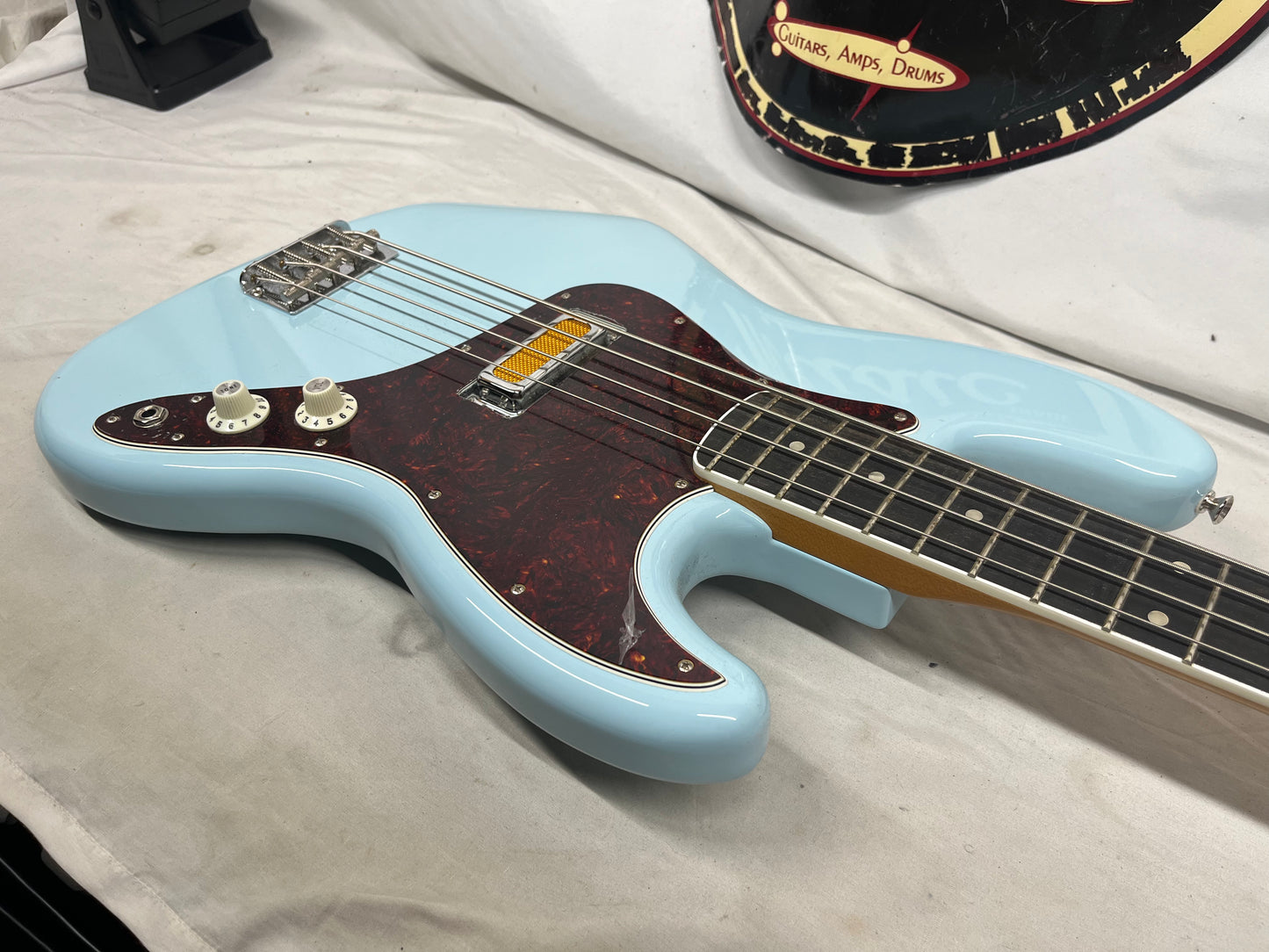 Fender Gold Foil Jazz Bass 4-String Electric Bass - Sonic Blue