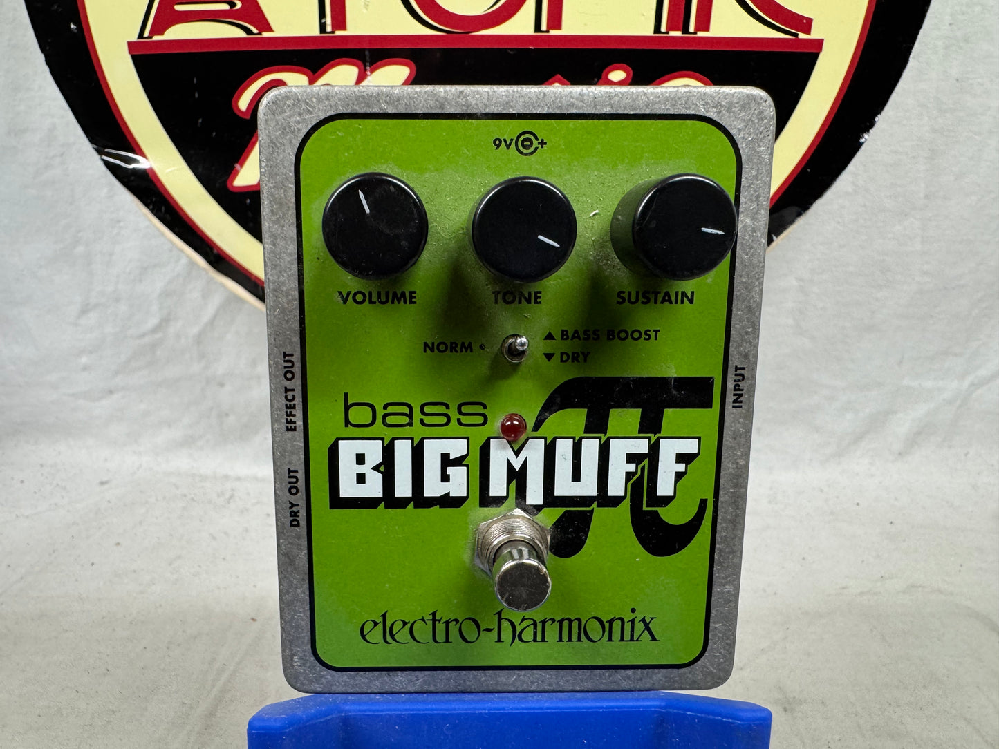 Electro-Harmonix Bass Big Muff Pi π Bass Fuzz Distortion Pedal