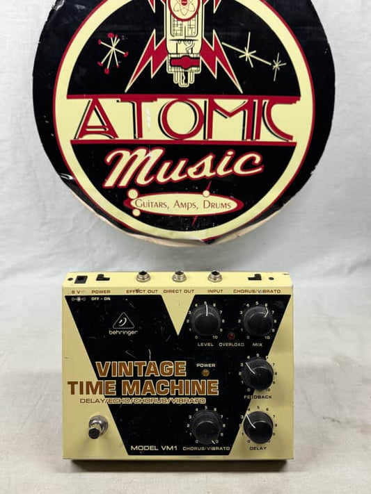 Behringer VM1 Vintage Time Machine Delay Echo Chorus Vibrato Pedal