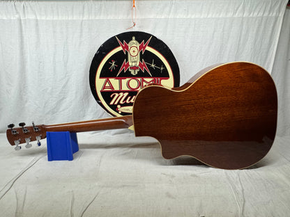 Larrivee 05 Select Series OMV-05 omv05 Single Cutaway Acoustic Guitar with Case -- *Split in Top / Cracks*