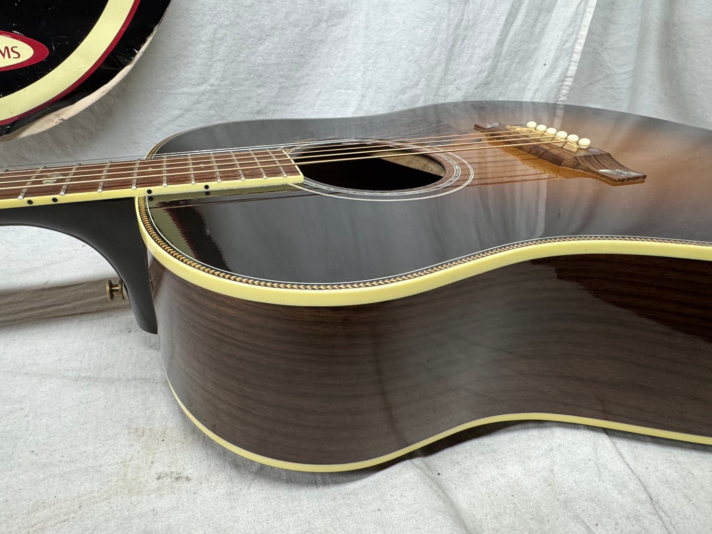 Gibson RS4CRSGH1 J-45 j45 Custom The Workhorse Acoustic Guitar with Case 2014 - Vintage Sunburst
