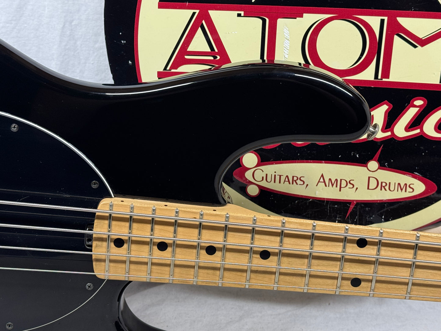 Ernie Ball Music Man Stingray sting ray 3 EQ H 3eq 4-string Bass with Case 2003 - Black / Maple neck