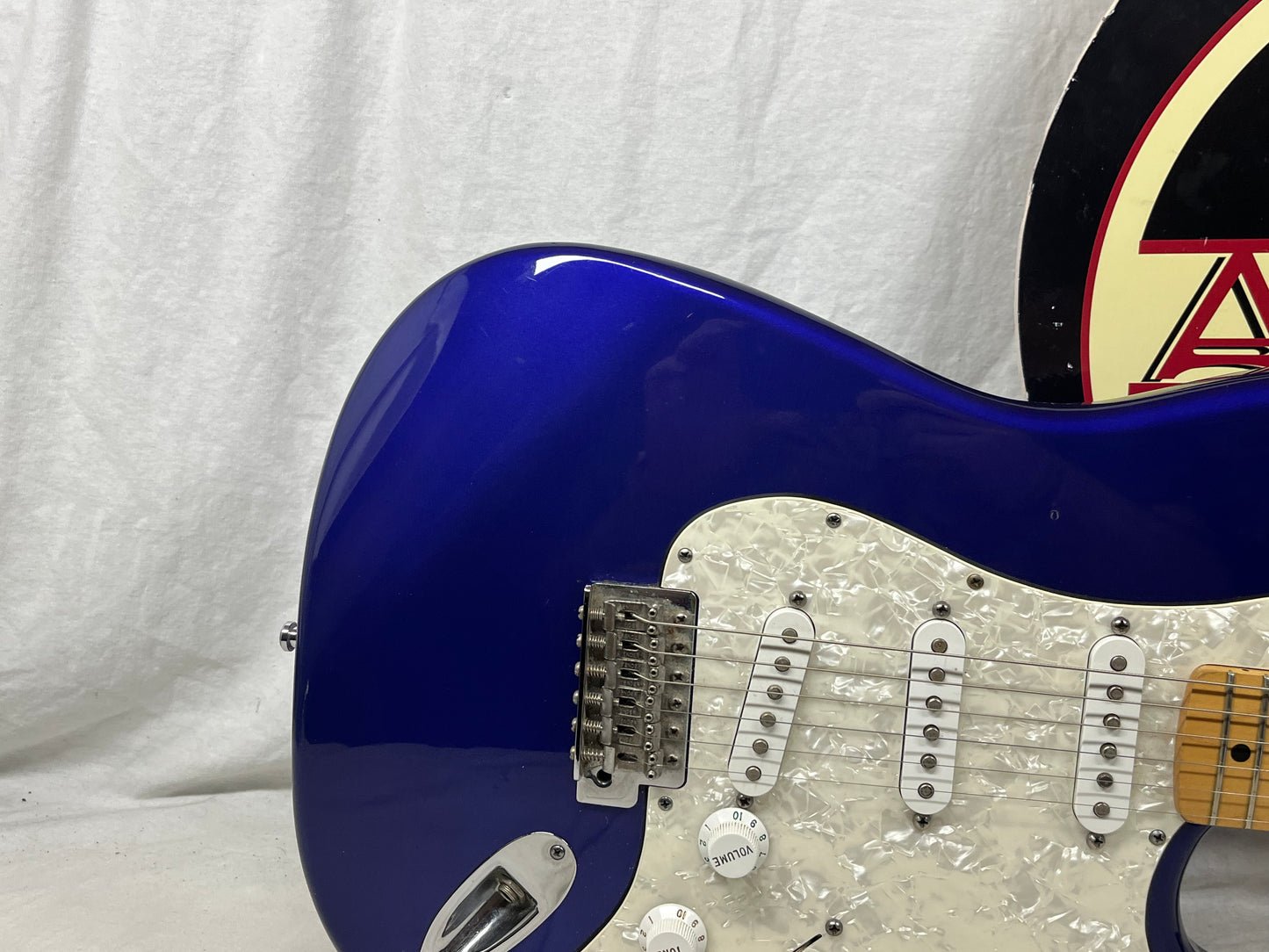 Fender Standard Stratocaster Strat MIM - Made in Mexico Electric Guitar