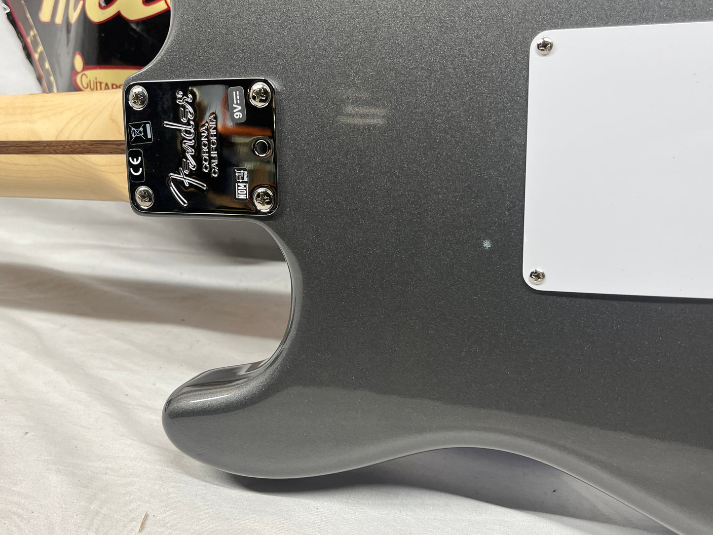 Fender Eric Clapton Signature Stratocaster Strat with Case - Pewter