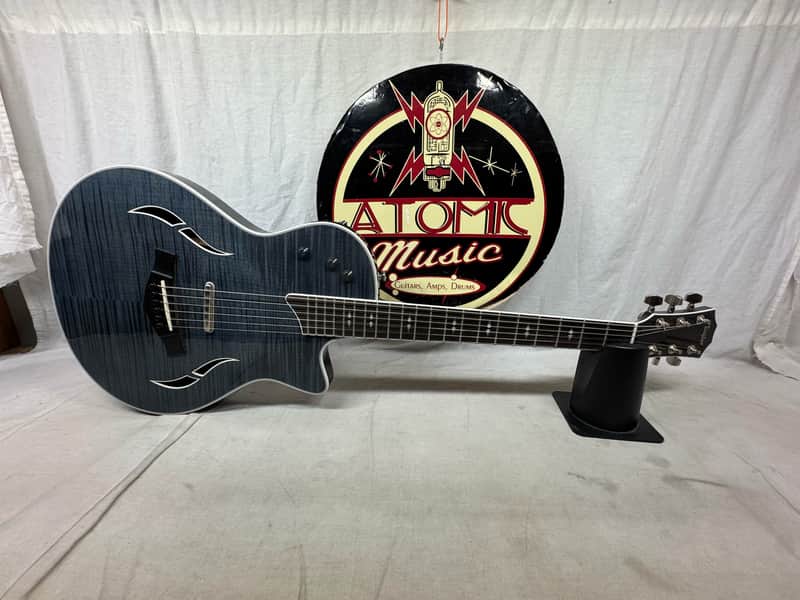 Taylor T5z Pro Hybrid Electric-Acoustic Hollowbody Guitar with Case - Image 2