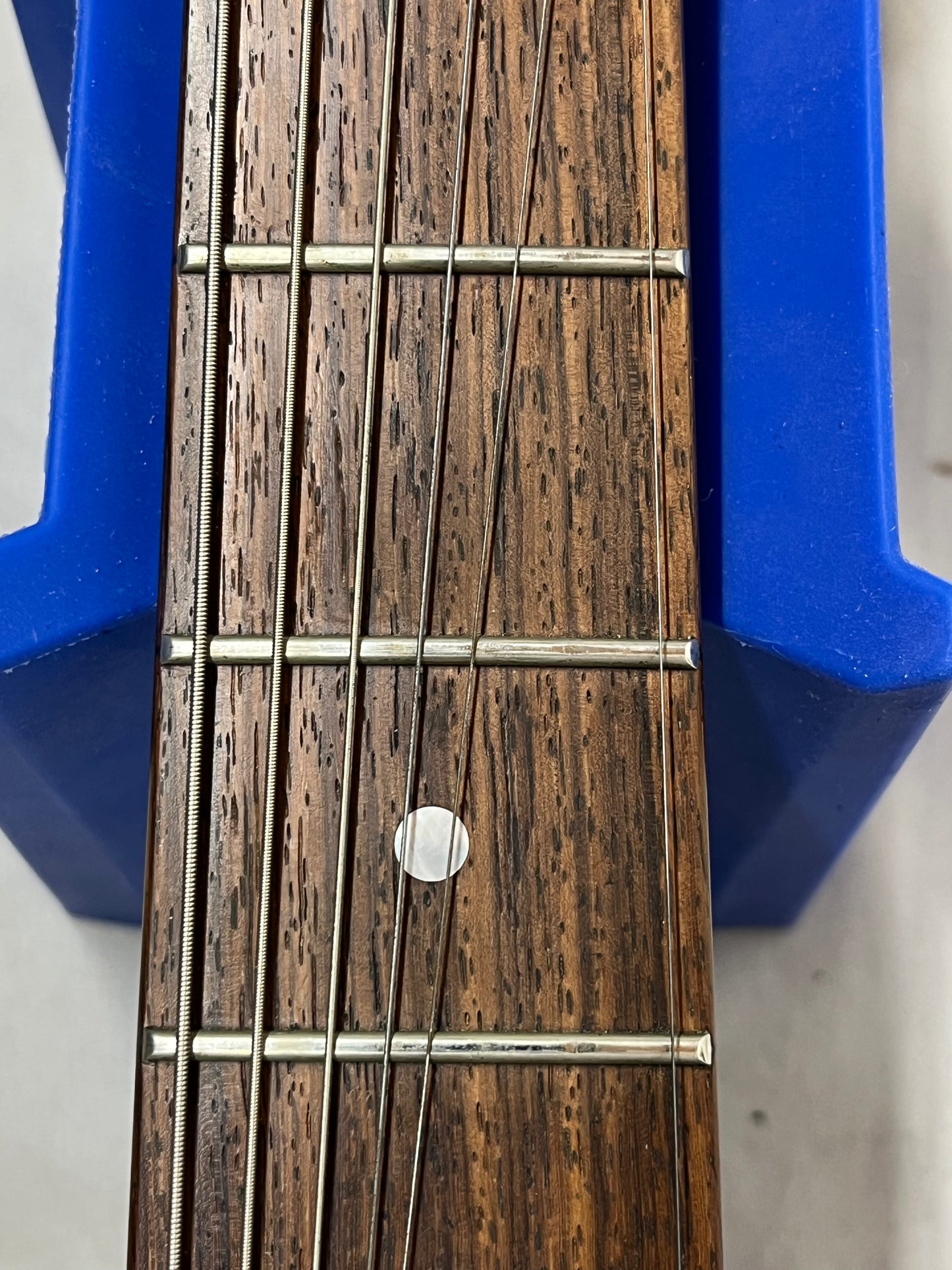Yamaha AES420 Singlecut Electric Guitar