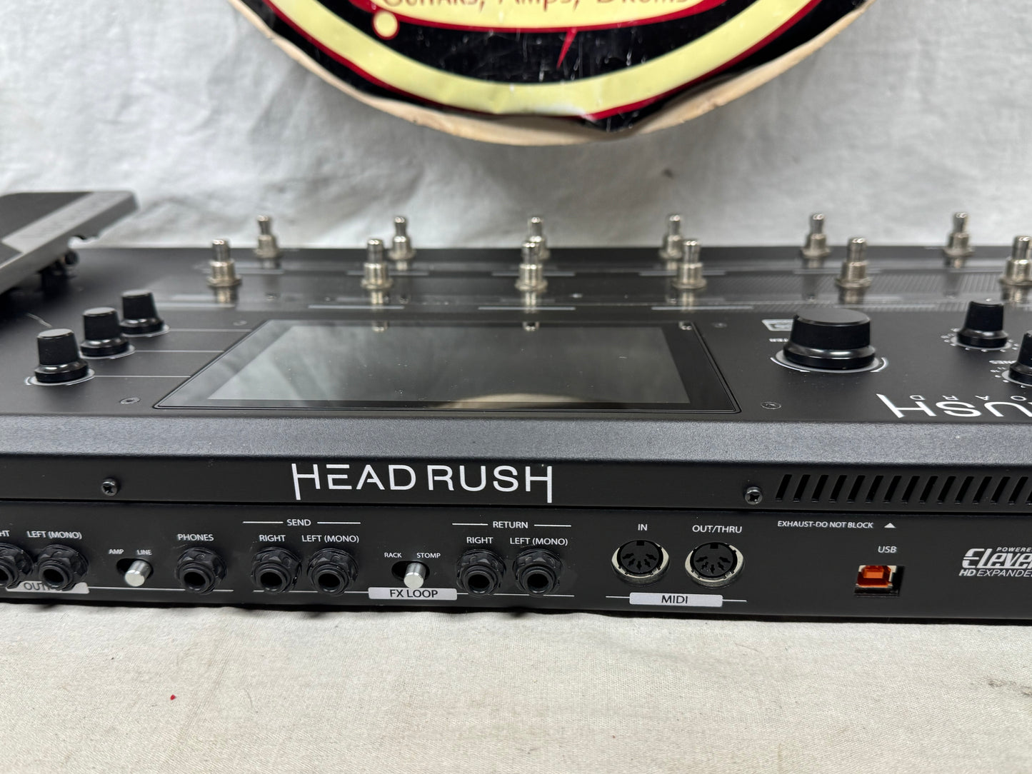 Headrush Pedalboard - Powered by Eleven / HD Expanded - Guitar Amp Modeler Multi-Effects Preamp Pedal with Soft Case