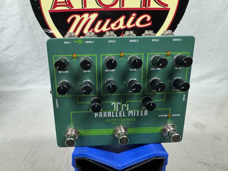 Electro-Harmonix Tri Parallel Mixer Effects Loop Mixer Switcher Pedal - Image 2
