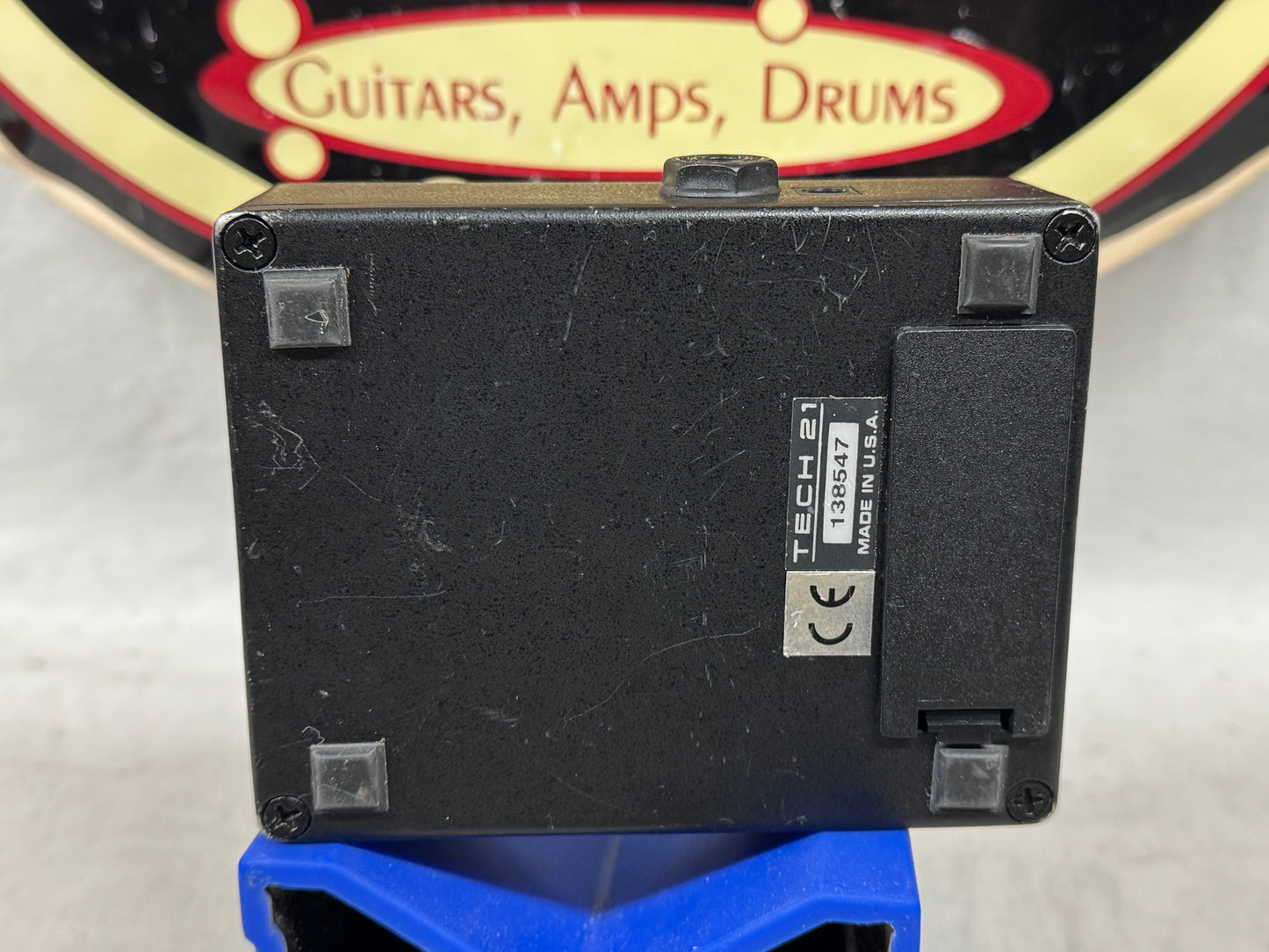 Tech 21 SansAmp GT2 gt 2 v2 Guitar Tube Amp / Cab Emulator / Preamp / Overdrive / Boost Pedal - 1 replaced knob