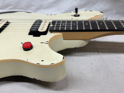 EVH Limited Edition Striped Series Wolfgang Special Guitar with Gig Bag 2026 - Distressed Ivory