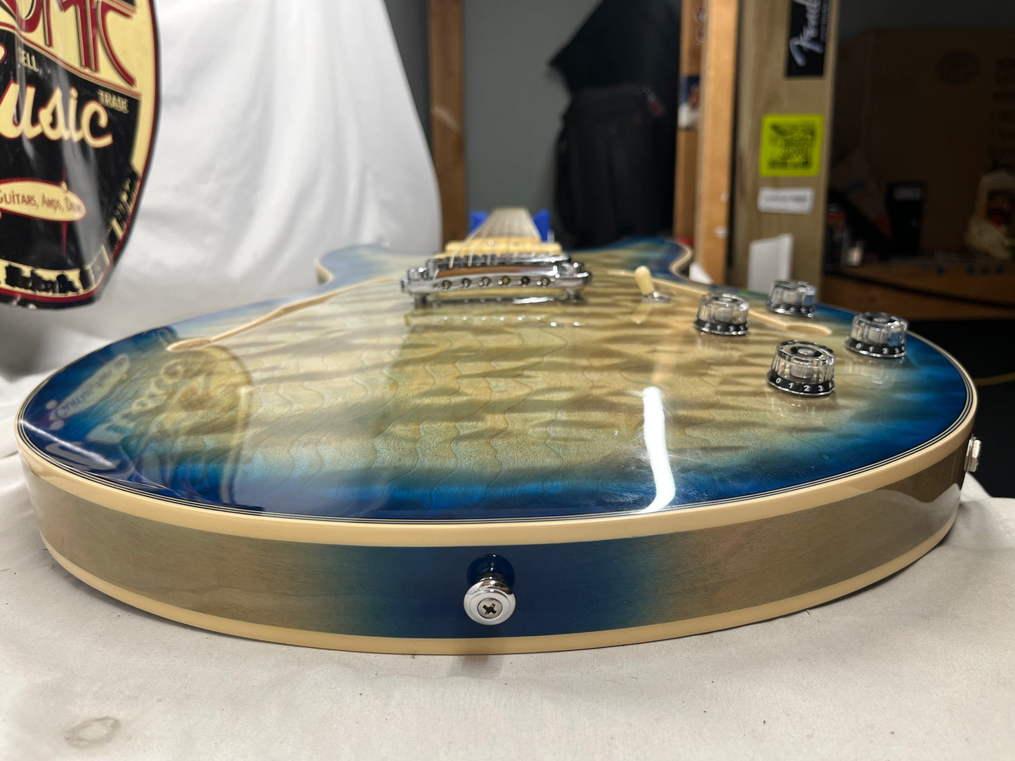 D'Angelico DAPDCBLBCSCB9EX Doublecut Semi-Hollow Body Electric Guitar
