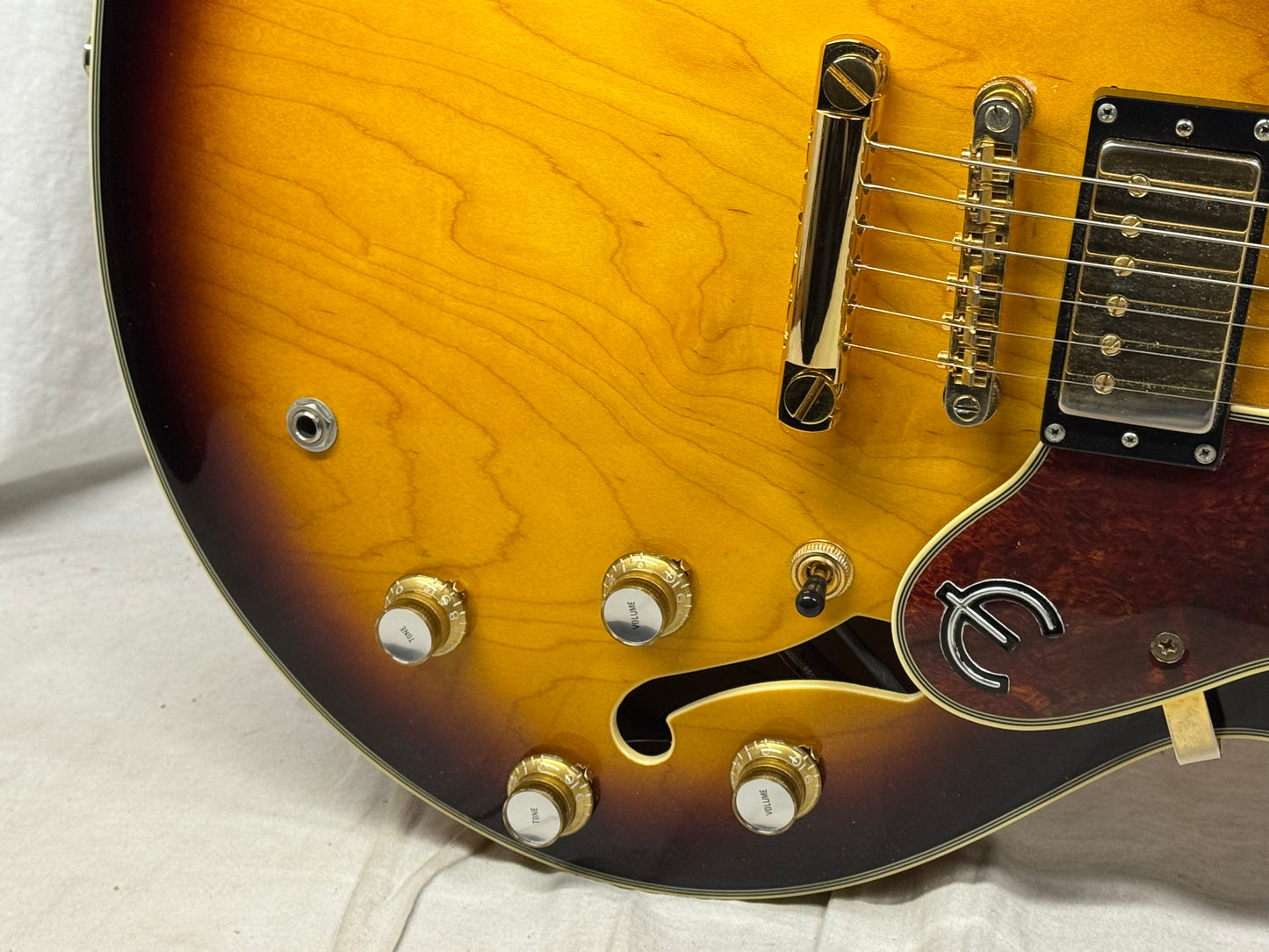 Epiphone Sheraton II 2 Semi-Hollowbody Guitar with Case - MIK Korea 2003 - Vintage Sunburst