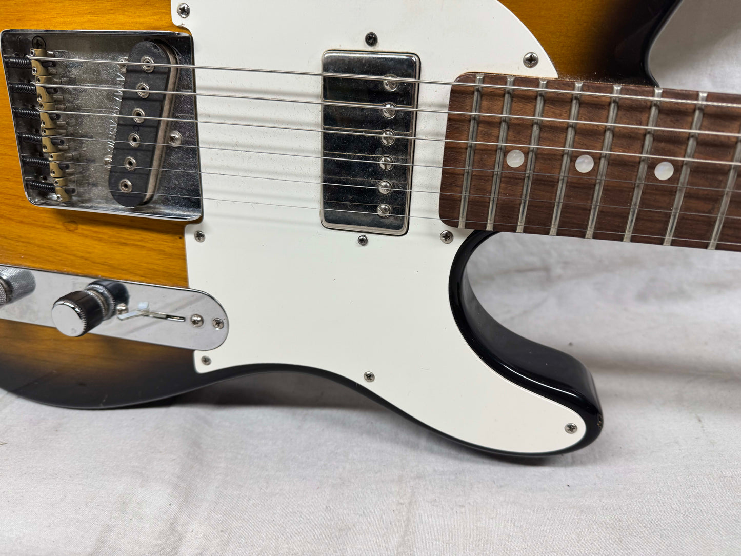 G&L USA ASAT Classic Singlecut T-style Guitar with Case