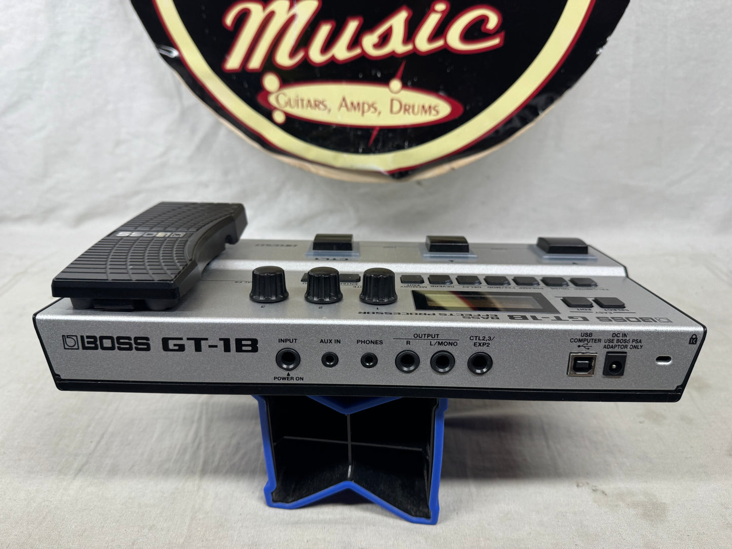 Boss GT-1B gt1b Bass Multi-Effects Processor Pedal 2024