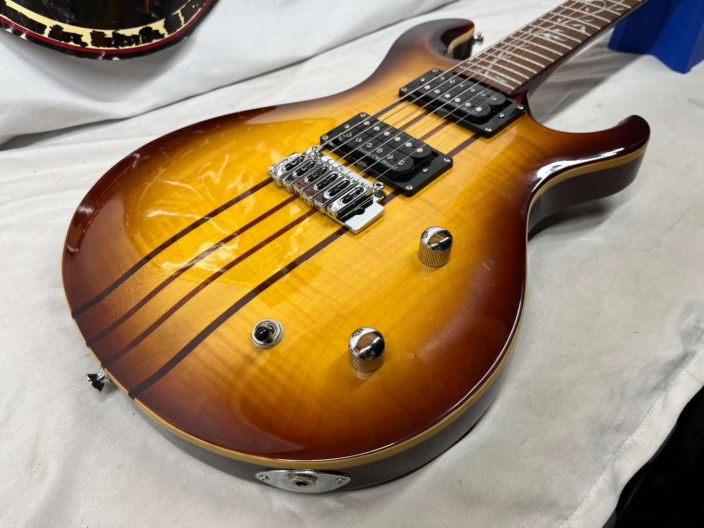 IYV IP-300 Doublecut Electric Guitar with Tree of Life fret Inlay- Tobacco Sunburst