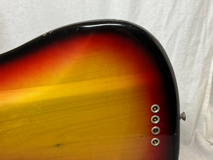 Fender USA Mustang 4-string Bass with Case 1974 - 3-Color Sunburst / Rosewood fingerboard