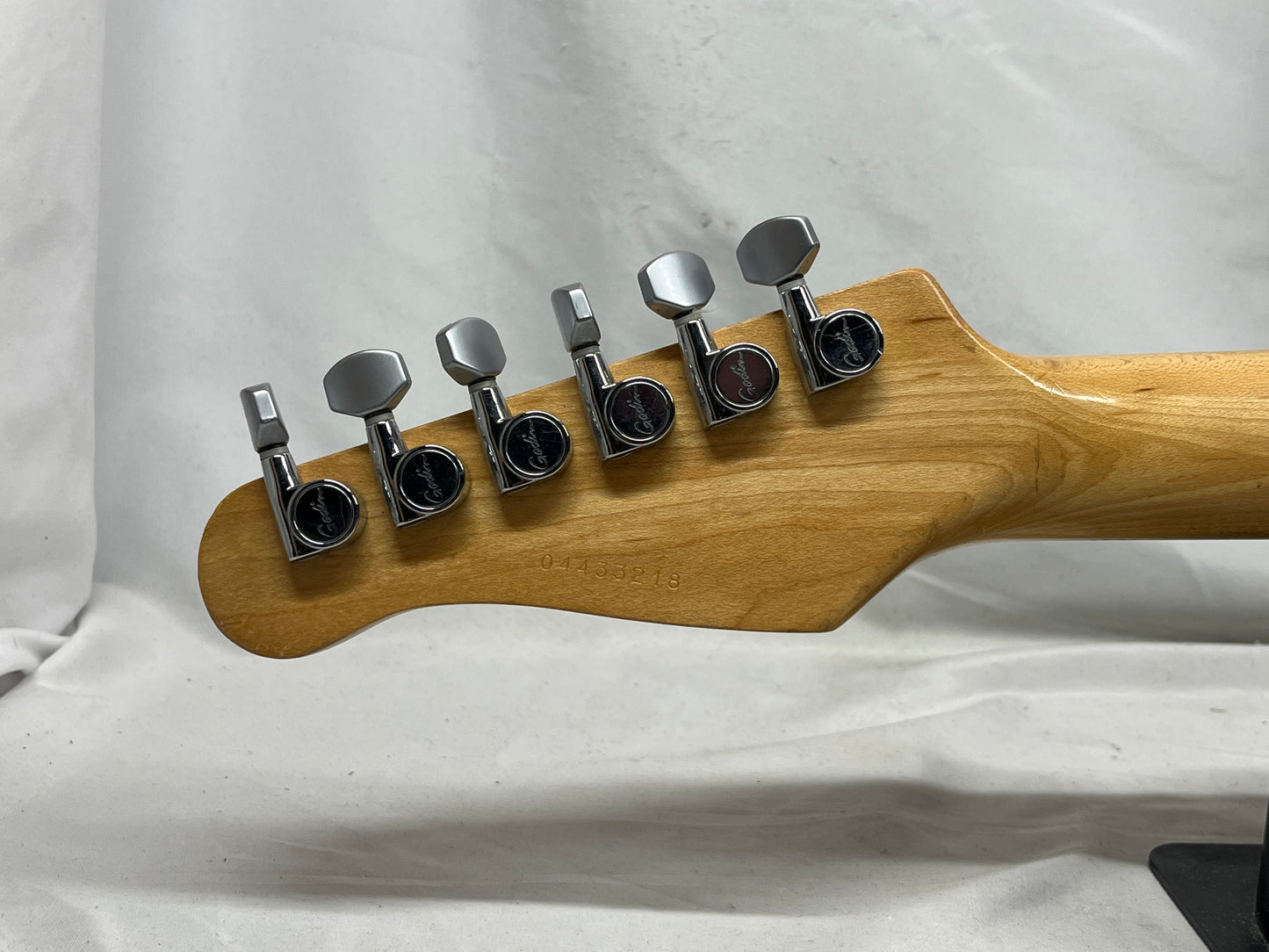 Godin Freeway Classic Electric Guitar - Dual Action Truss Rod