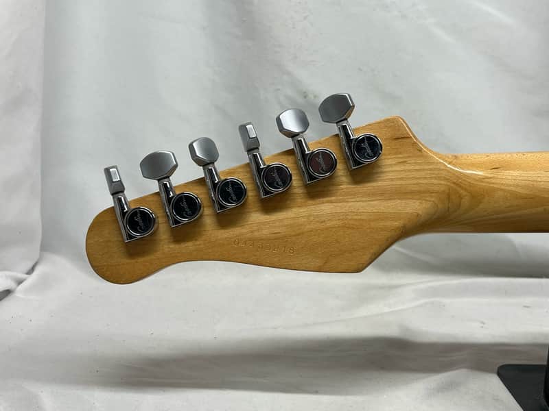 Godin Freeway Classic Electric Guitar - Image 9