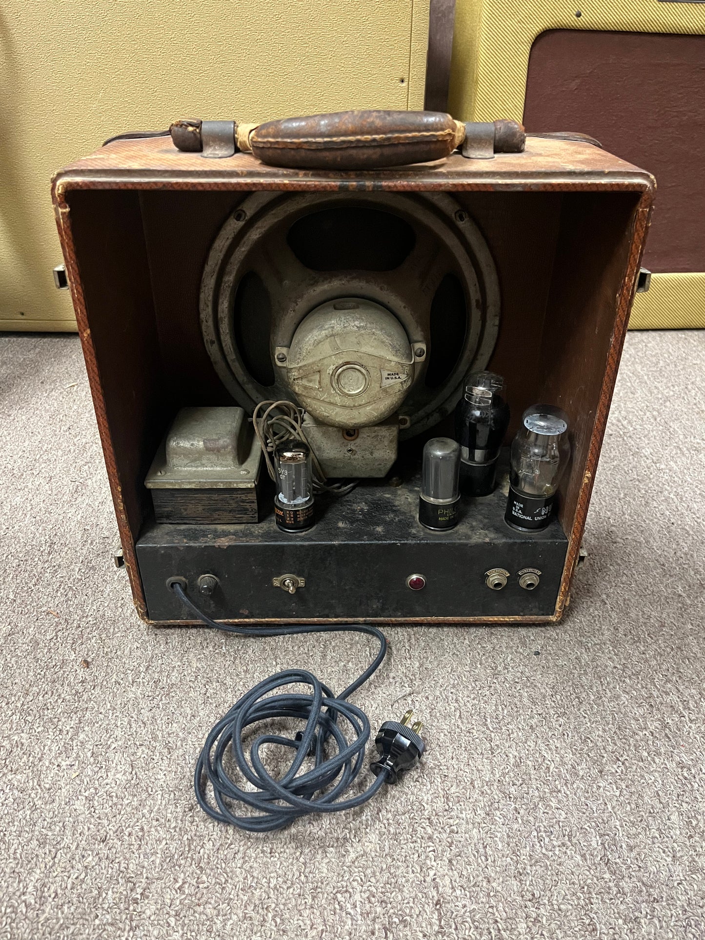 Gibson E-150 Vintage Tube Guitar Amplifier Combo - Local Pickup Only