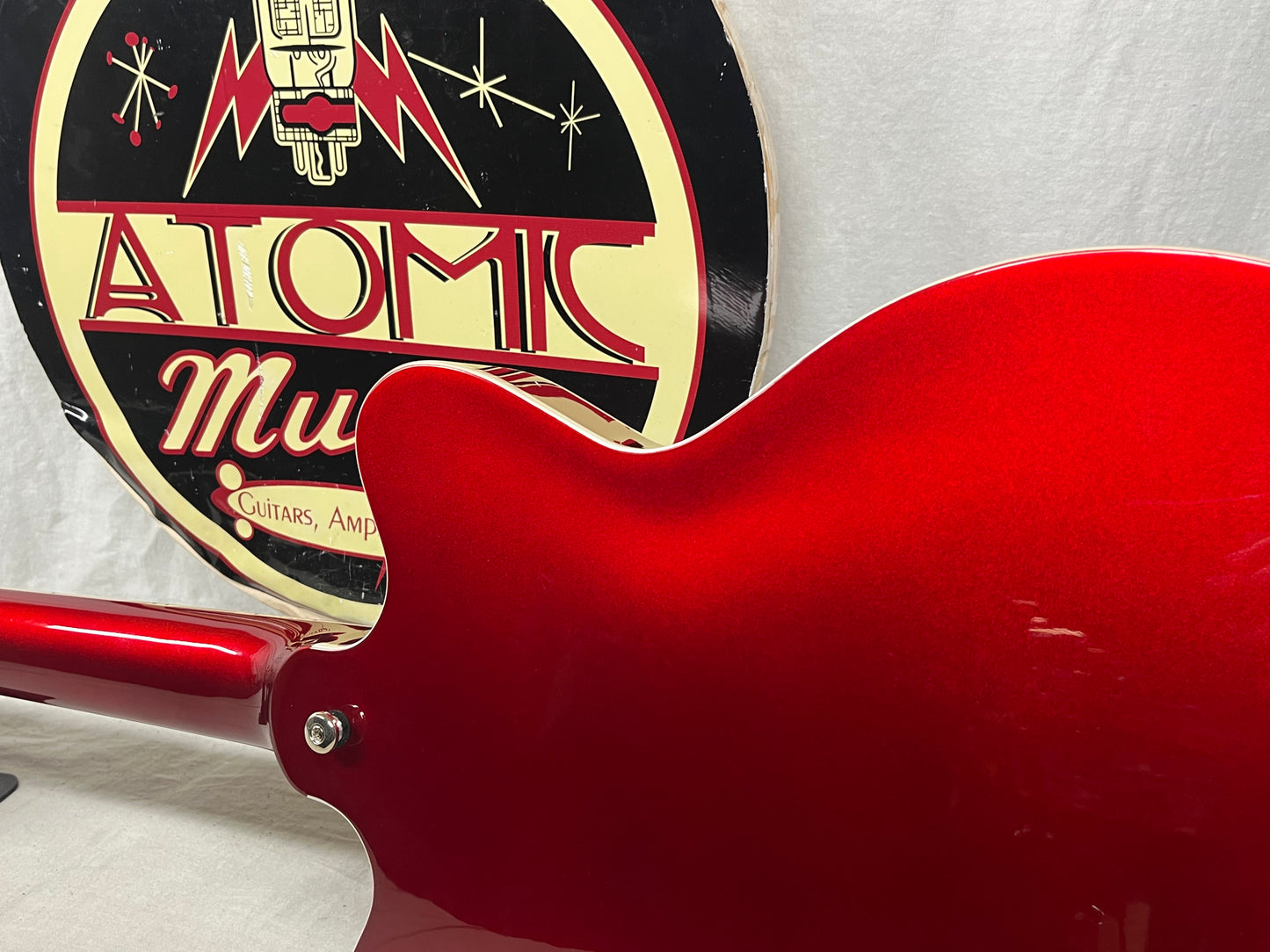 Gretsch Streamliner G2657T Candy Apple Red Semi-Hollow Body Electric Guitar