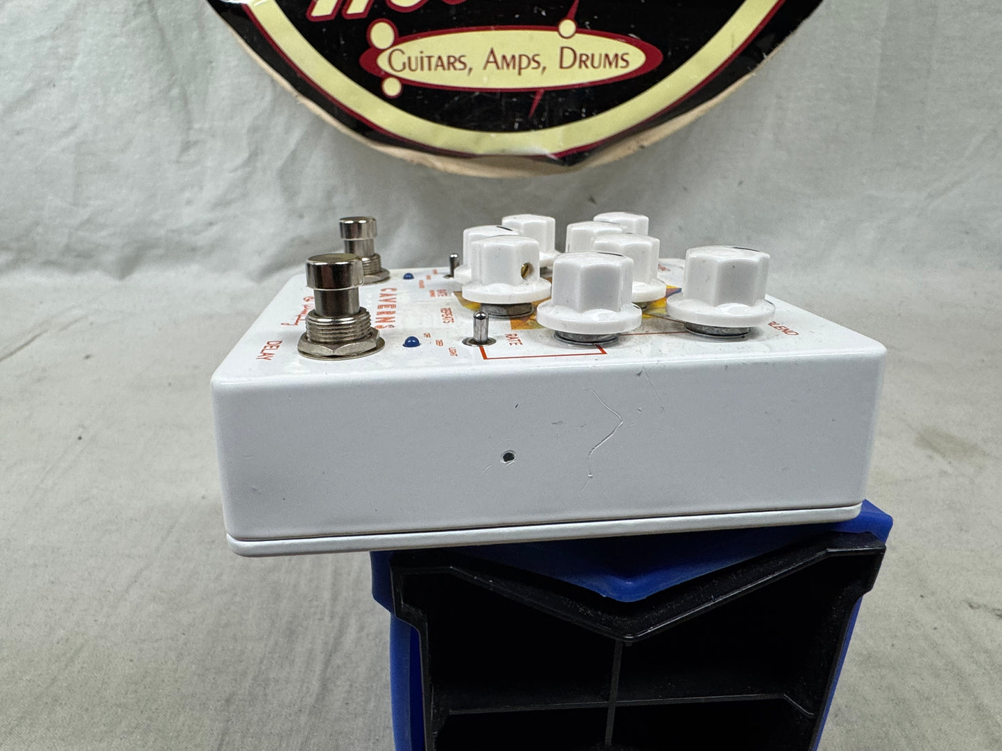 Keeley Electronics Caverns v2 Delay & Reverb Pedal