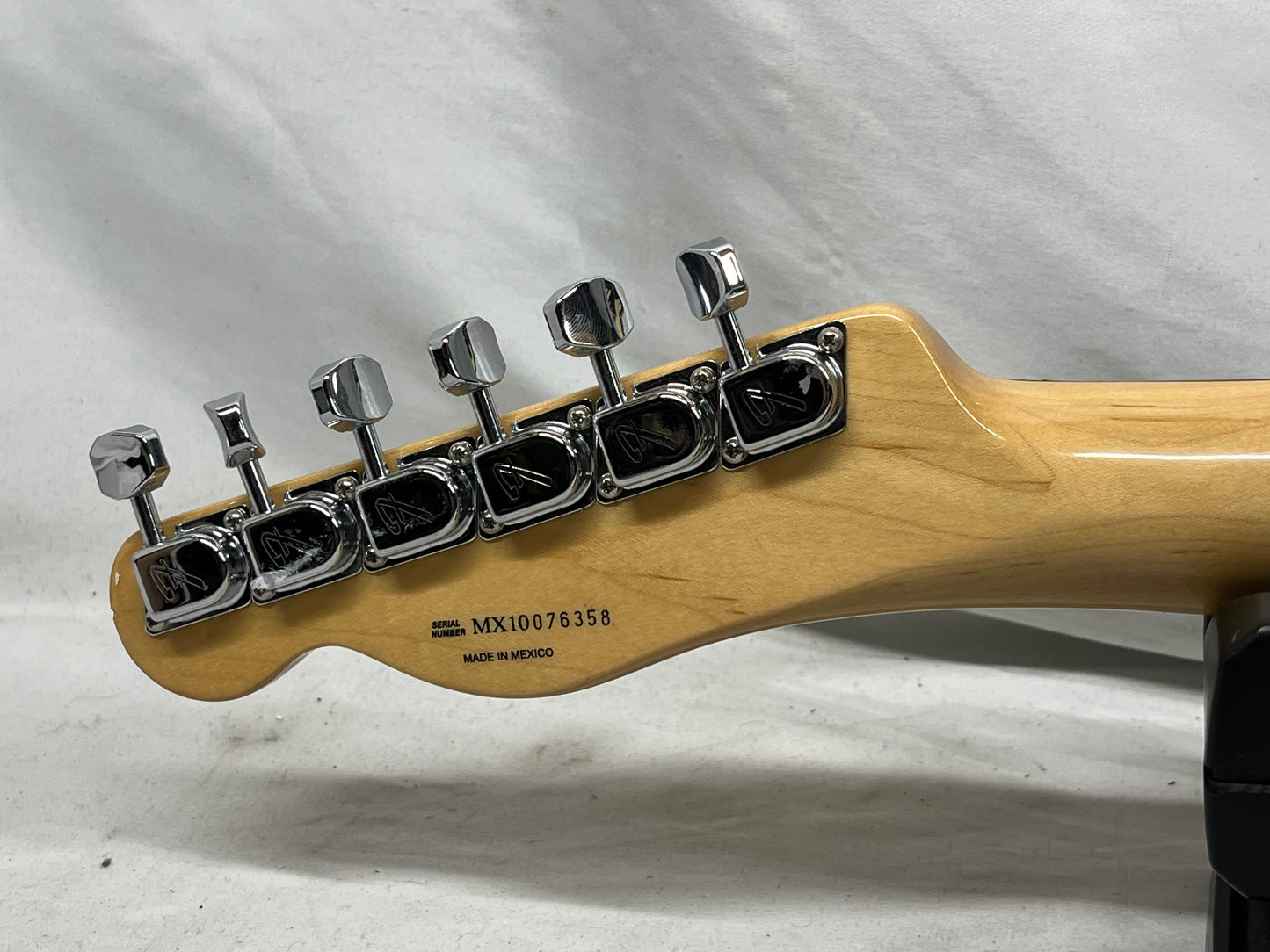 Fender Classic Series '72 Telecaster Tele Custom Electric Guitar 2010 - 3-Color Sunburst