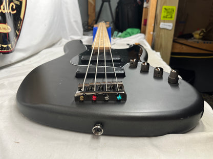 Squier Special Run Contemporary Active 4-String Electric Jazz Bass  2021