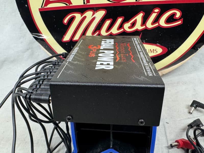 Voodoo Lab Pedal Power 3 Plus Pedal Power Supply with Cables - Image 5