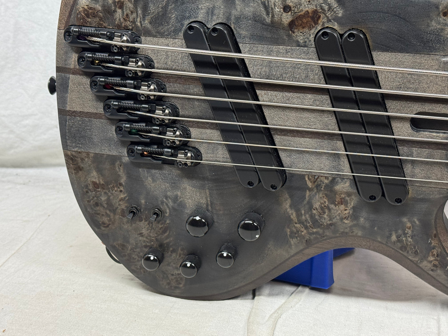 Ibanez BTB Series BTB806MS-TGF 6-string Multiscale Bass with Soft Case 2022 - Transparent Gray Flat